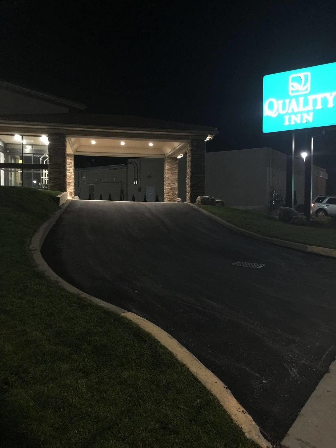 Quality Inn Leamington Esterno foto